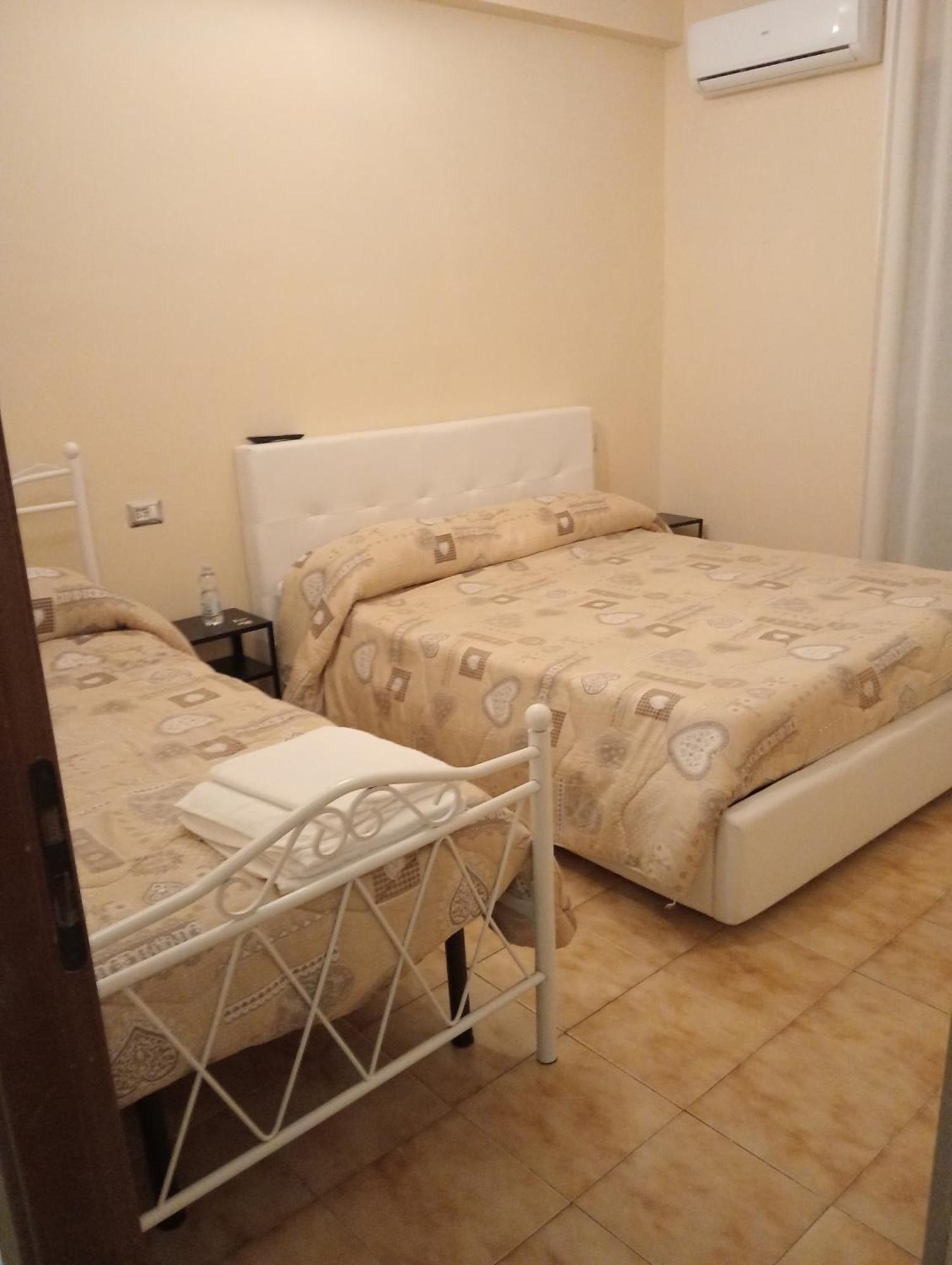 B&B Porta Roma 카푸아 외부 사진